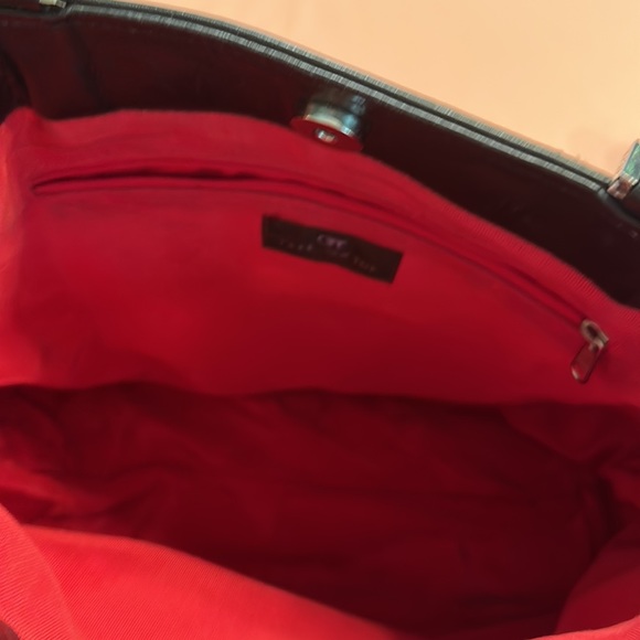 Rafe handbag. Faux fur. - Picture 6 of 8